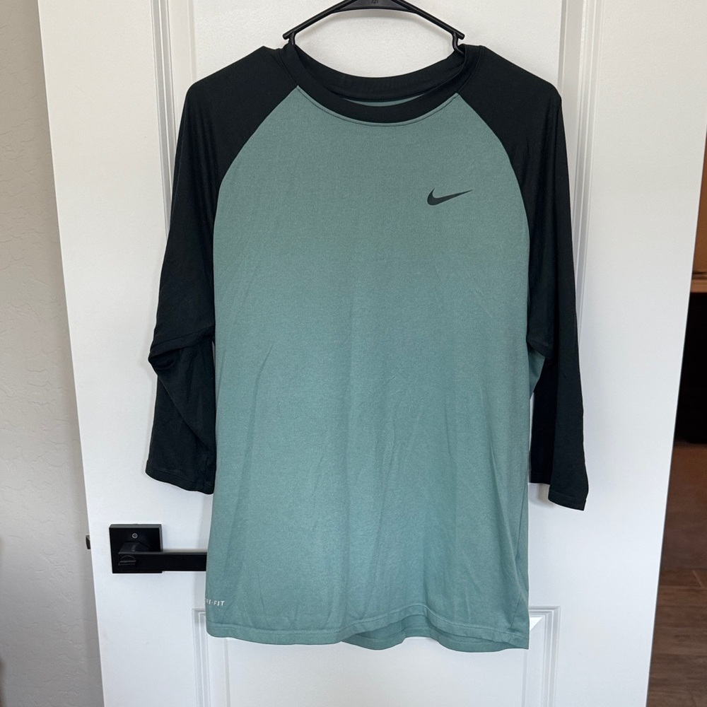 Nike Men's Teal and Black Long Sleeve Tee
